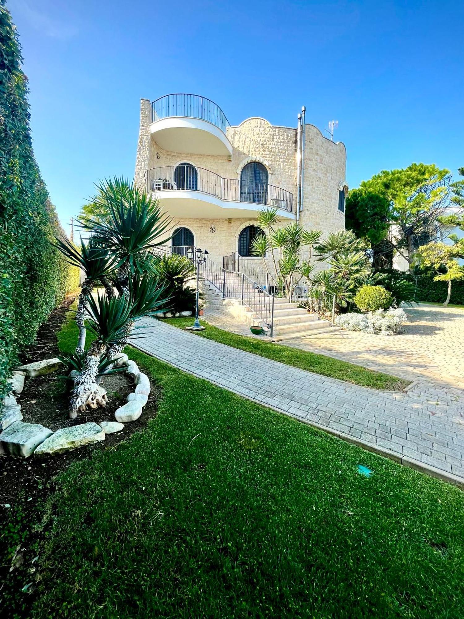 Villa Pignatelli Bari Exterior photo